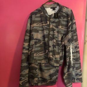 2 Piece Ashley Stewart Set